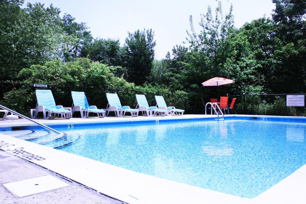 The Easterner Motel Southampton Esterno foto